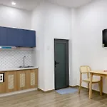 Urbanest Apartment
